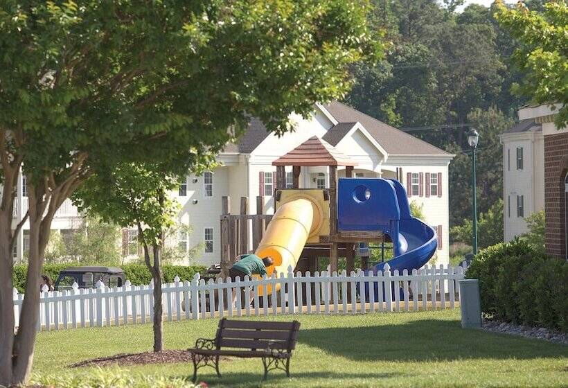 בית מלון כפרי Club Wyndham Governors Green