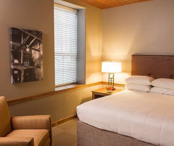 فندق Cork Factory