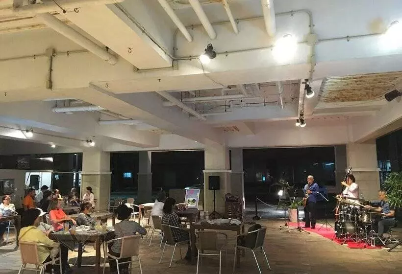 Hotel East China Sea