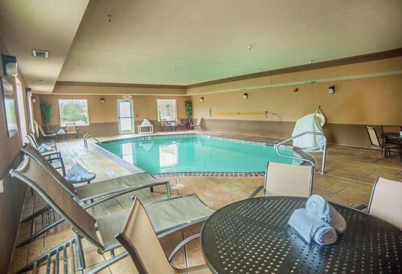 فندق Hampton Inn & Suites Palestine