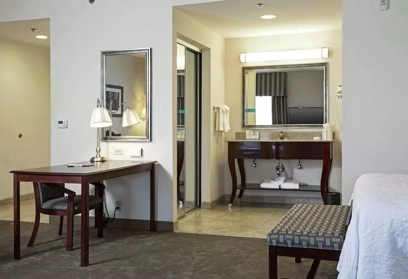 هتل Hampton Inn & Suites Prescott Valley