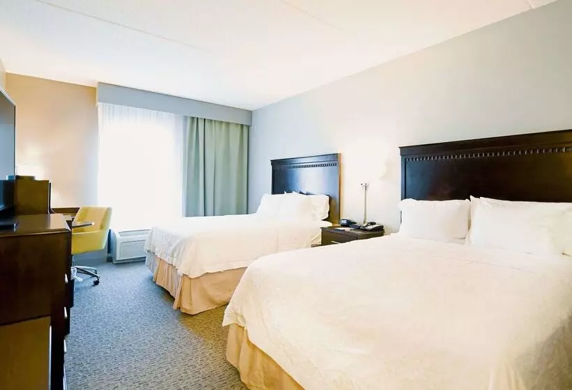 ホテル Hampton Inn Suites Smithfield