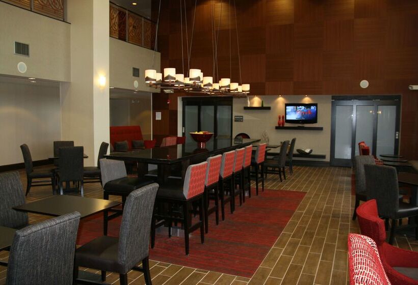 호텔 Hampton Inn Garden City Long Island