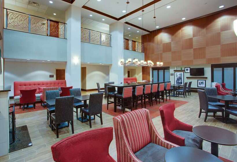 호텔 Hampton Inn Garden City Long Island