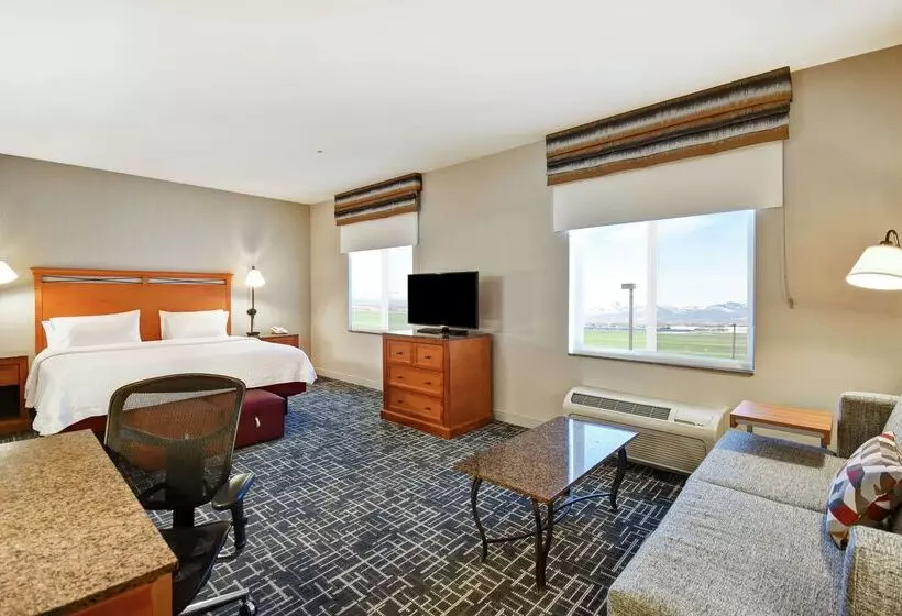 Отель Hampton Inn & Suites Salt Lake Citywest Jordan