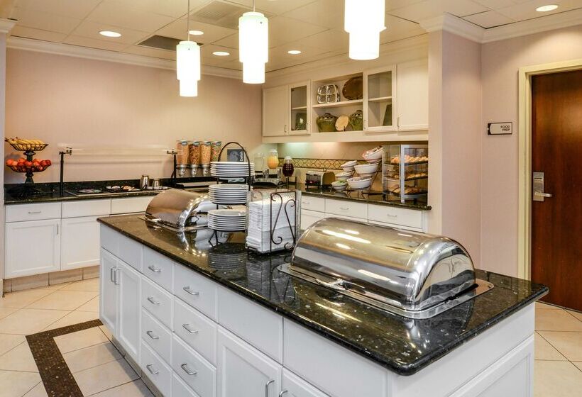 فندق Homewood Suites By Hilton Fresno