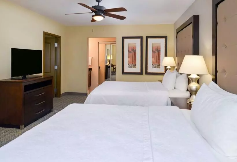 בית מלון כפרי Homewood Suites By Hilton Fresno