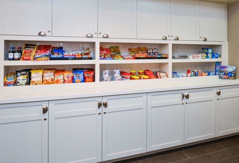 فندق Homewood Suites By Hilton Fresno