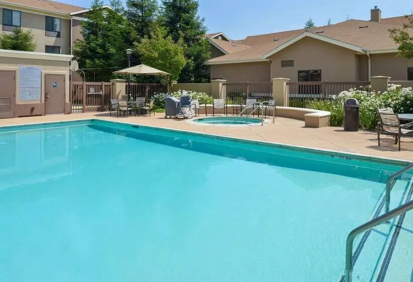 בית מלון כפרי Homewood Suites By Hilton Fresno