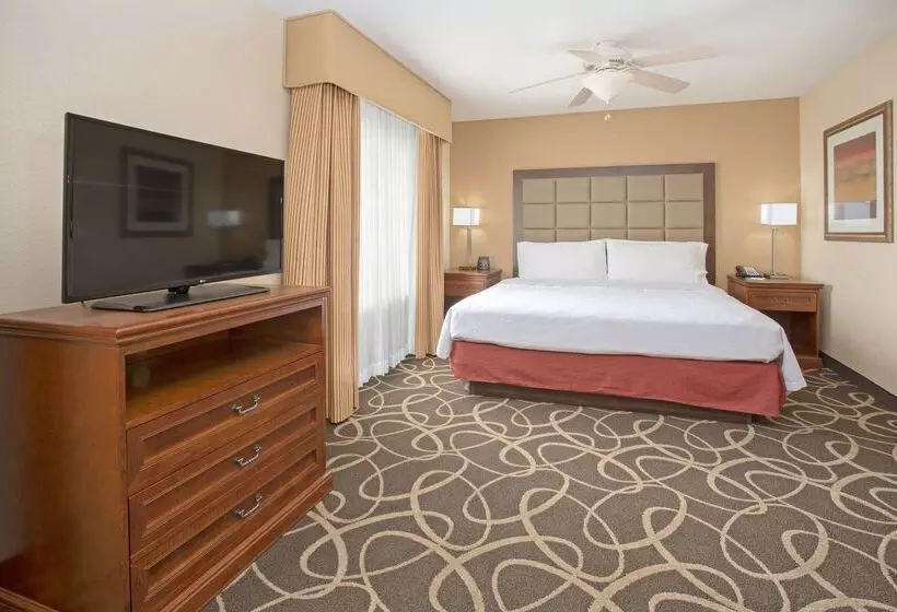هتل Homewood Suites By Hilton Yuma