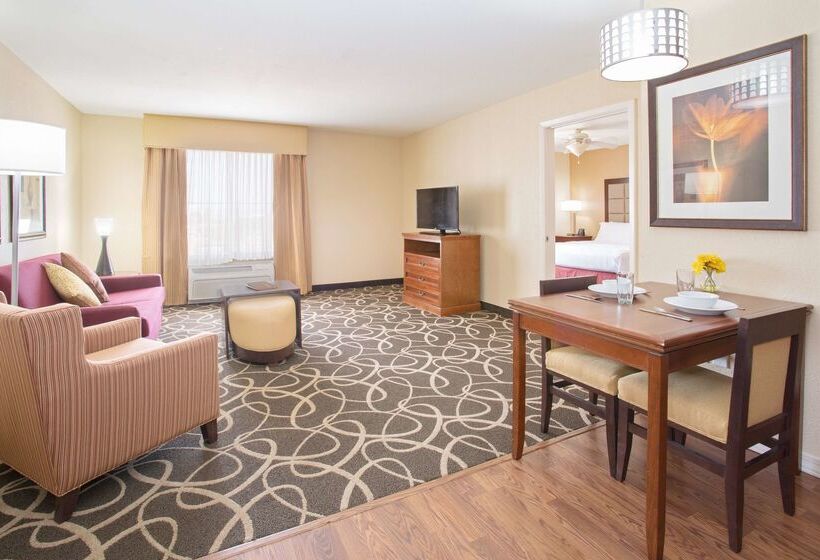 Отель Homewood Suites By Hilton Yuma