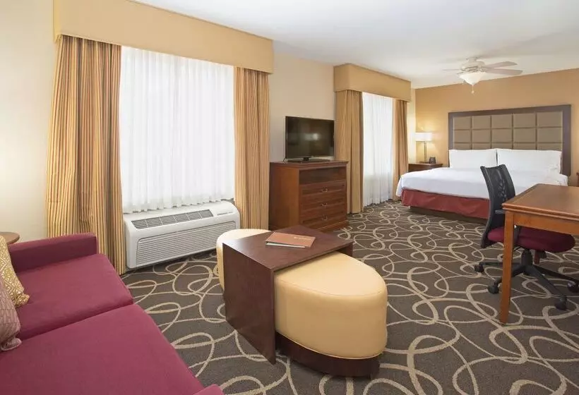 هتل Homewood Suites By Hilton Yuma