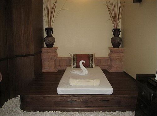 Szálloda Khao Lak Riverside Resort & Spa