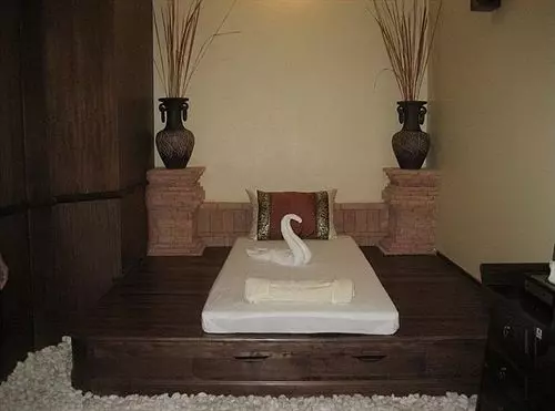 Szálloda Khao Lak Riverside Resort & Spa