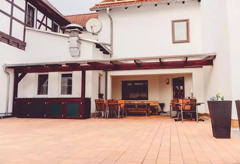 Отель Landgasthof Schwabhausen