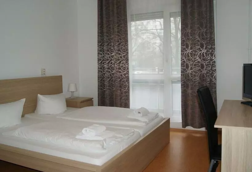 هتل Pension Reiter