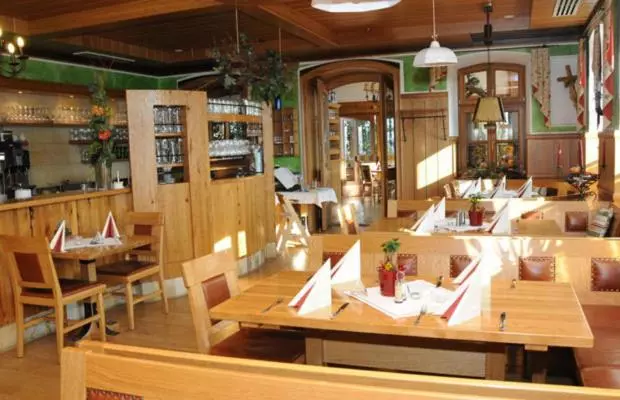 Отель & Restaurant Waldschloss