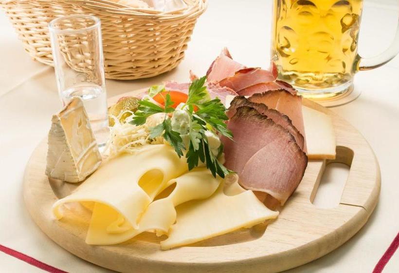 Отель & Restaurant Waldschloss