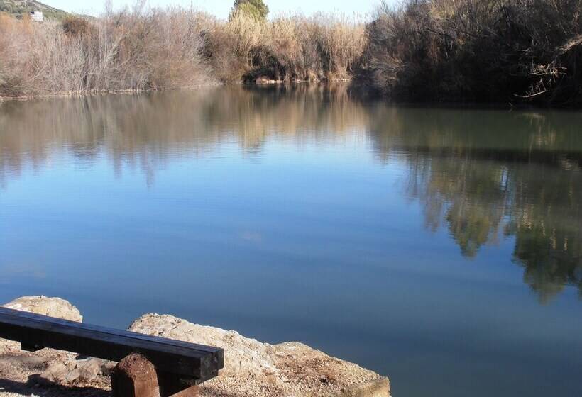 Oasis Country Park   Campground