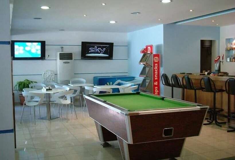 Anixis Hotel & Apartments