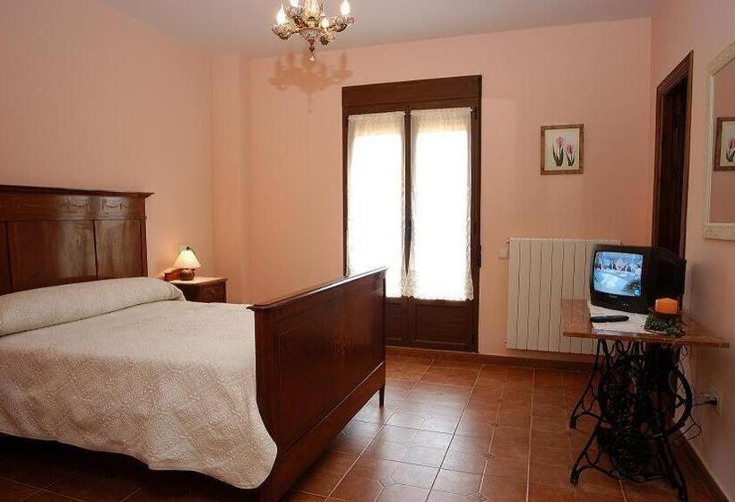 Хостел Masia Del Cura