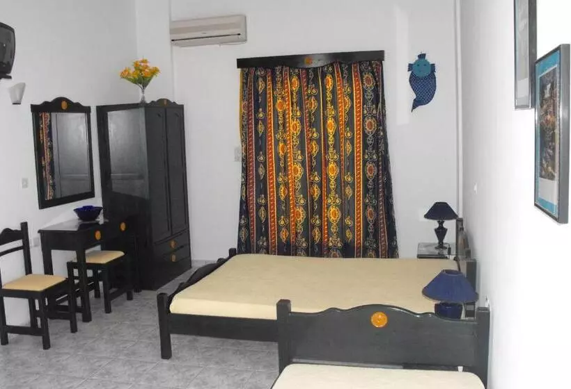 בית מלון כפרי Anna Zisimos