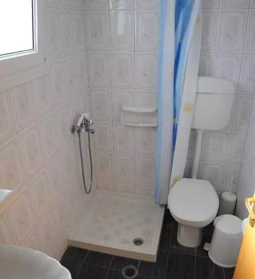 בית מלון כפרי Anna Zisimos