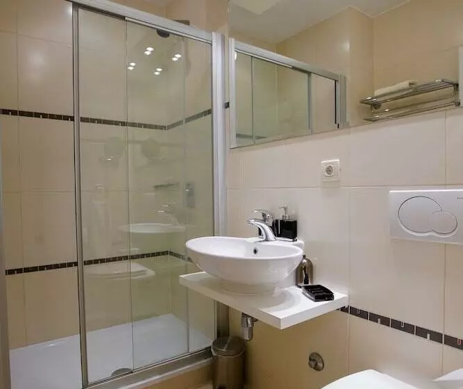 فندق Boutique Guest Accommodation Zephyrus