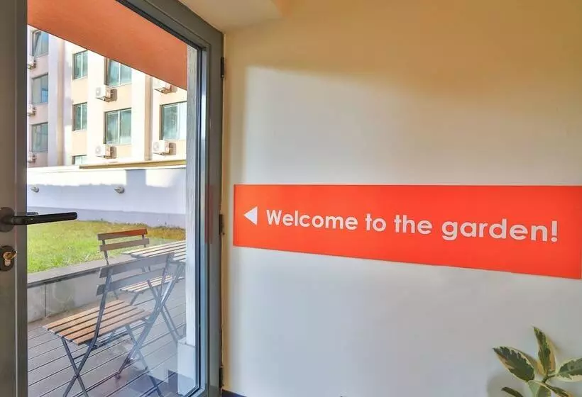 Easyhotel Sofia
