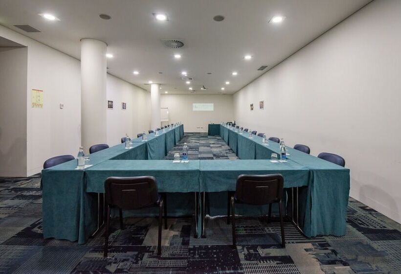 هتل Eurostars Oporto