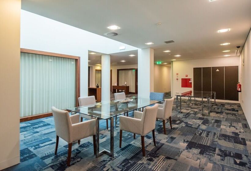 هتل Eurostars Oporto