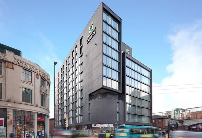 فندق Holiday Inn Express Manchester City Centre, An Ihg