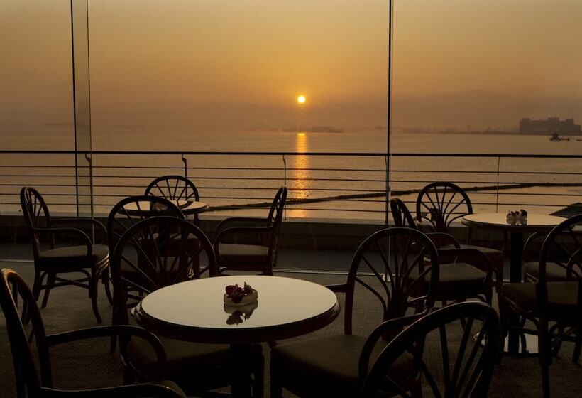 Apa Hotel & Resort Kaga Katayamazu Onsen Kasuikyo