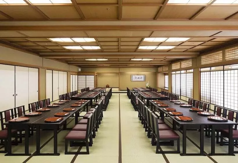 Apa Hotel & Resort Kaga Katayamazu Onsen Kasuikyo