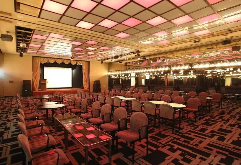 Apa Hotel & Resort Kaga Katayamazu Onsen Kasuikyo