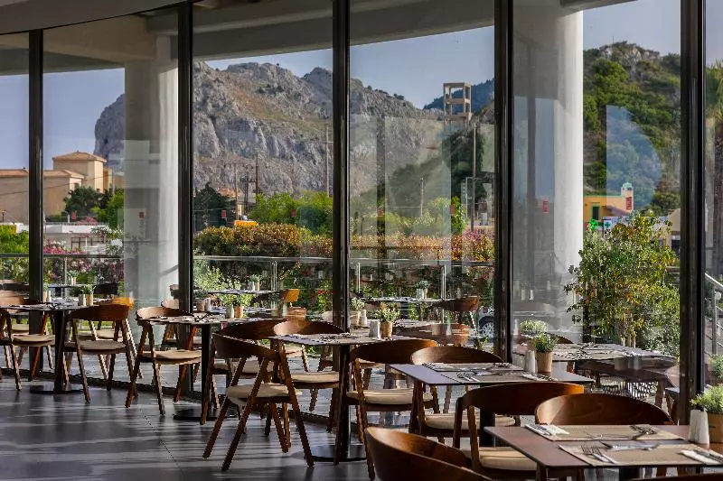 Отель Leonardo Kolymbia Resort Rhodes