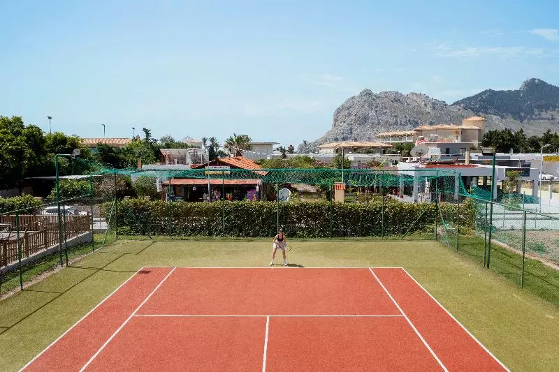 Отель Leonardo Kolymbia Resort Rhodes