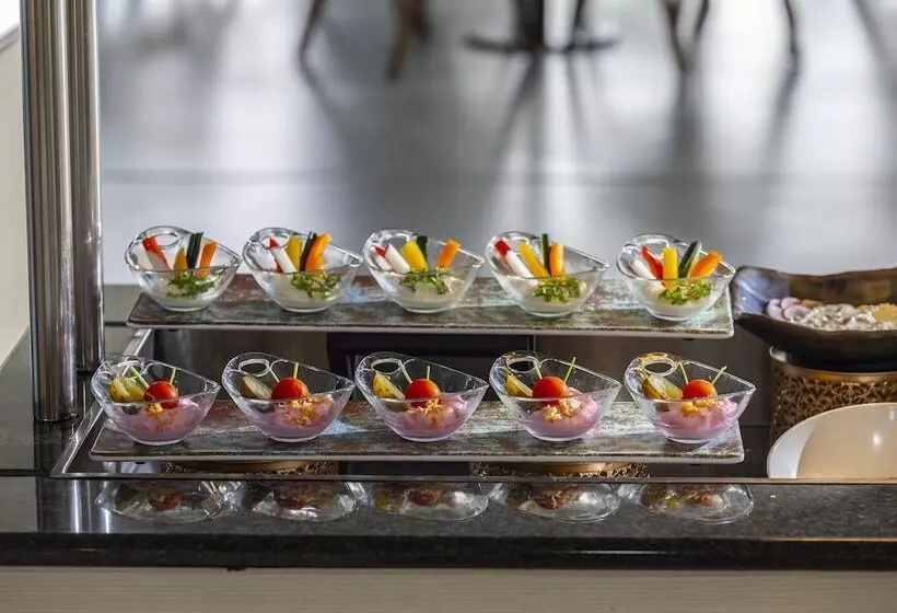 Отель Leonardo Kolymbia Resort Rhodes