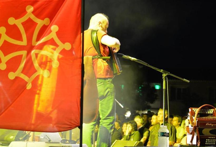 Отель Résidence Goélia Les Jardins De Phoebus