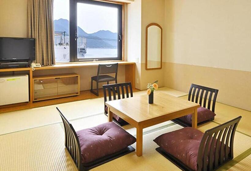 فندق Miyajima Coral