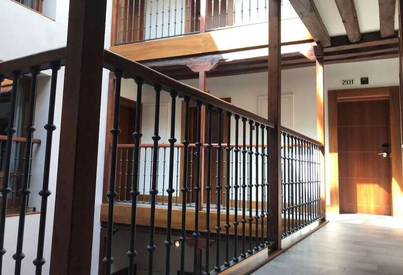 هتل Posada Del Leon De Oro Boutique