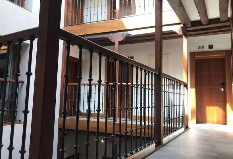 هتل Posada Del Leon De Oro Boutique