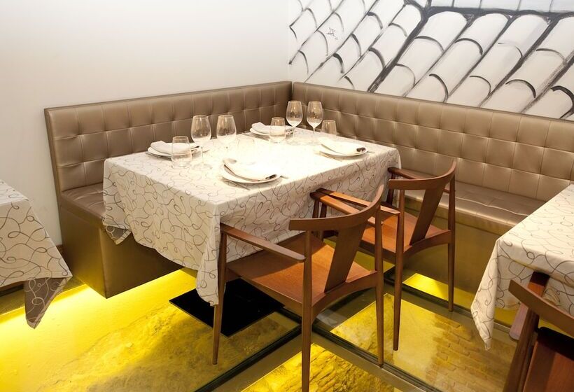 هتل Posada Del Leon De Oro Boutique