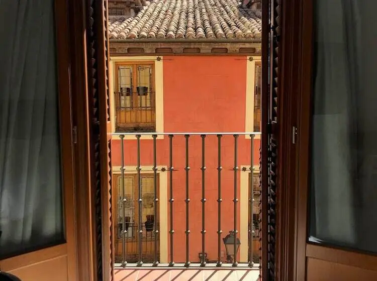هتل Posada Del Leon De Oro Boutique