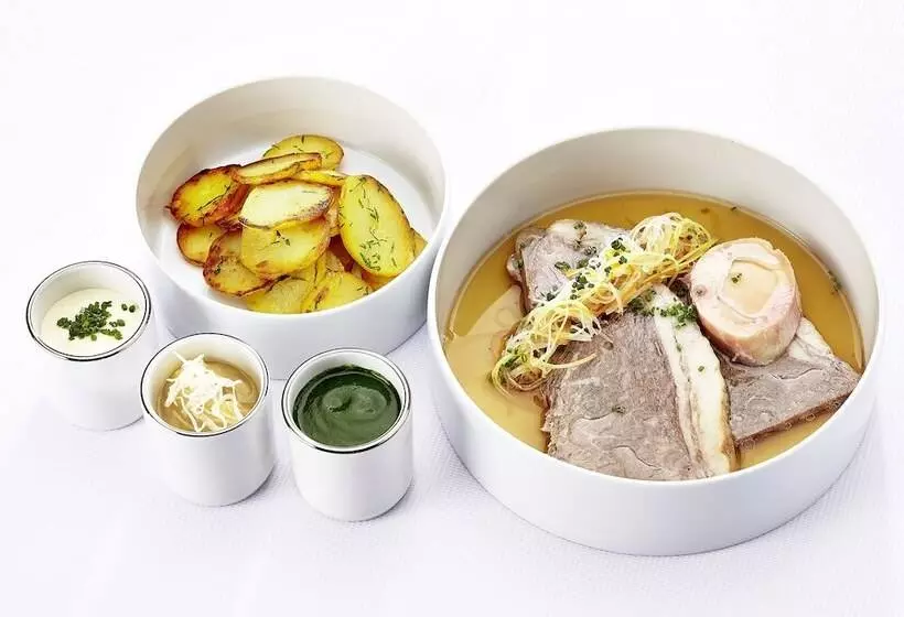 Alpenparks Hotel & Apartment Taxacher