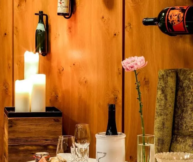 Alpenparks Hotel & Apartment Taxacher