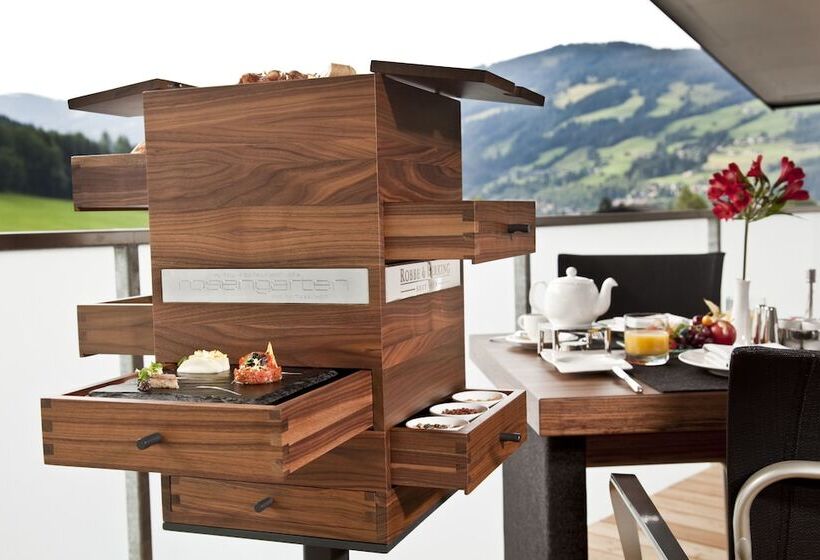 Alpenparks Hotel & Apartment Taxacher