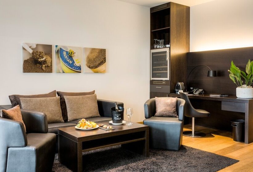 Alpenparks Hotel & Apartment Taxacher