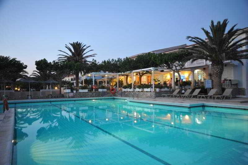 בית מלון כפרי Sirocco   Adults Only