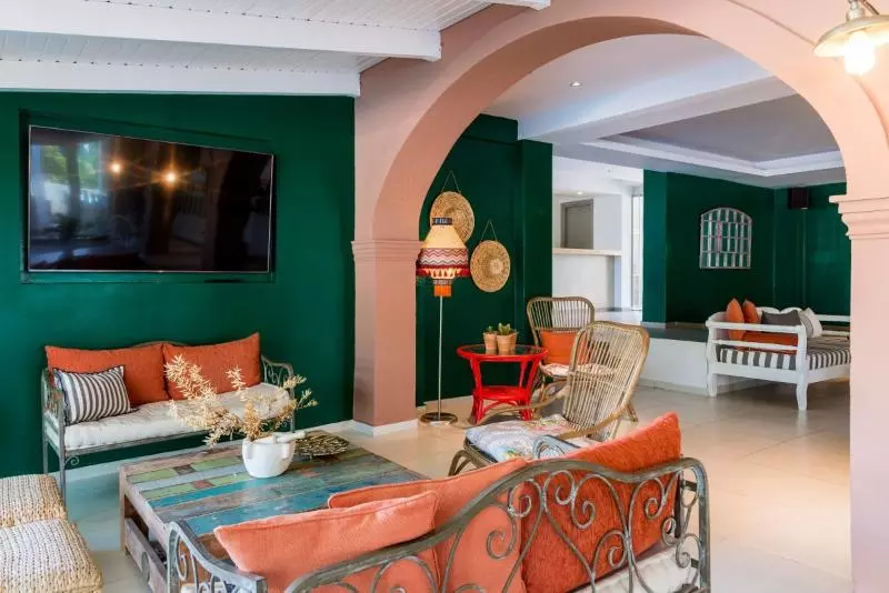 호텔 Sirocco Adults Only